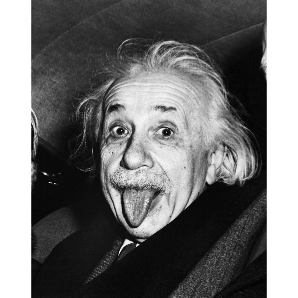 Albert Einstein Poster mit herausgestreckter Zunge (42 × 54 cm)